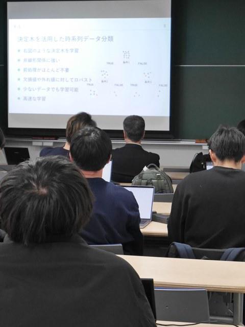 成果発表会の様子